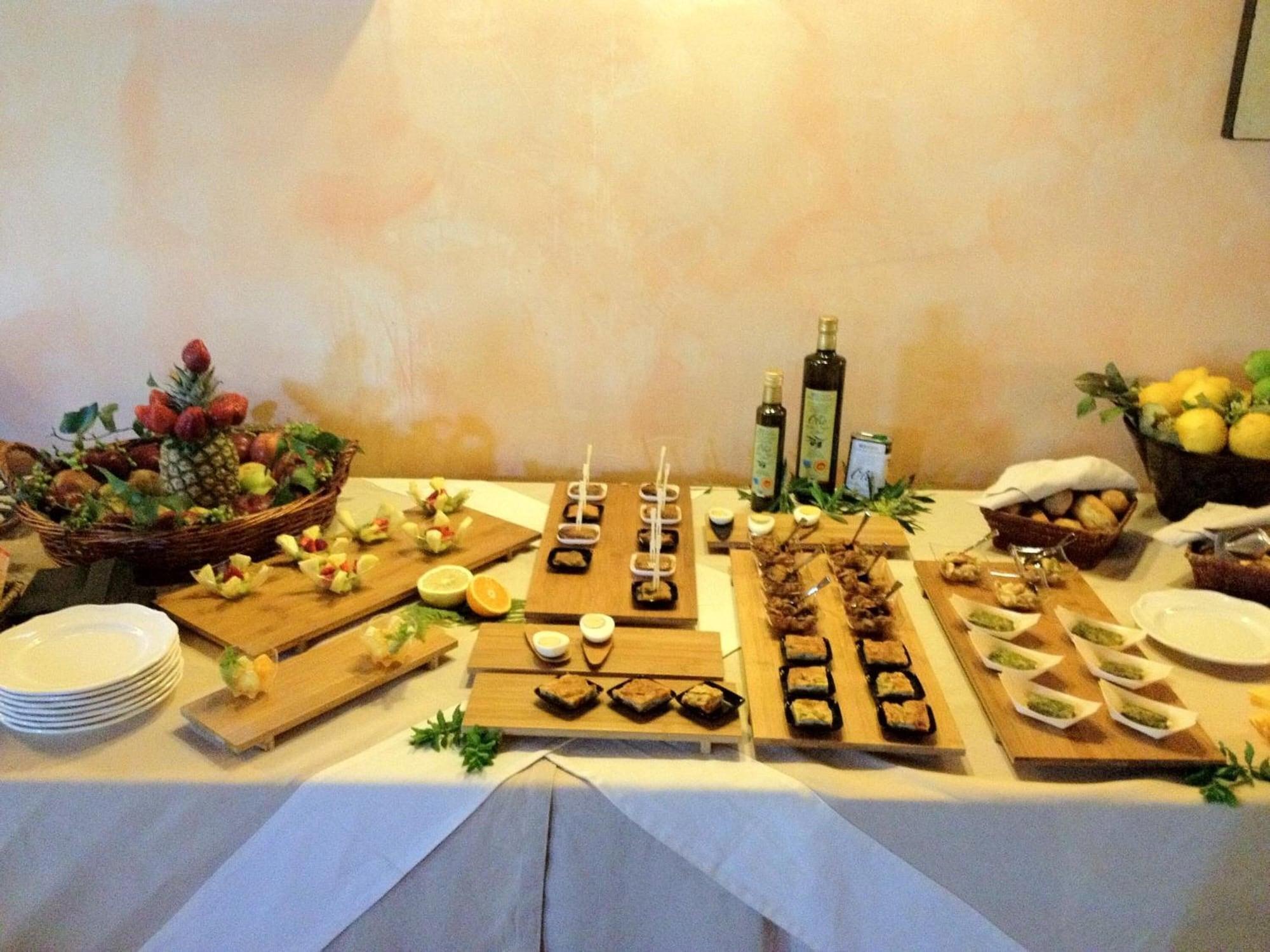 Il Borgo Country Resort Gaggi Exteriör bild