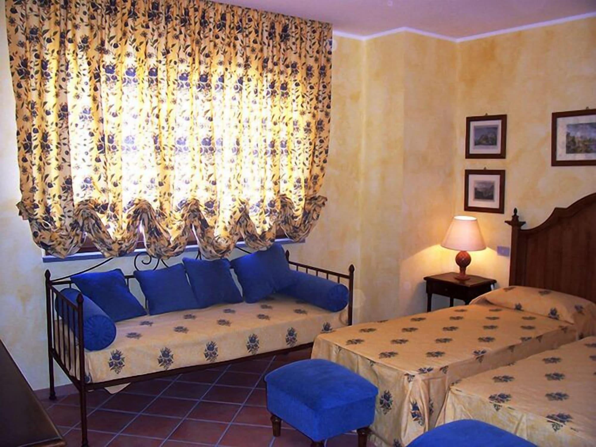 Il Borgo Country Resort Gaggi Exteriör bild